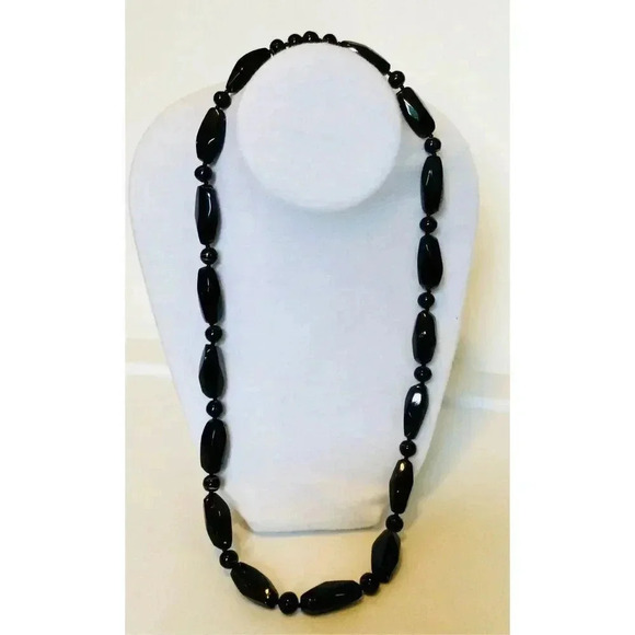 Vintage Black Onyx Beaded Necklace with Earrings Set 3 Piece Fashion Jewelry - Picture 3 of 9